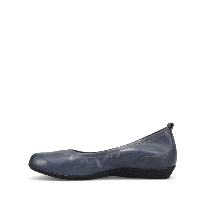 Instep Image of Foremost Stone Suede 40