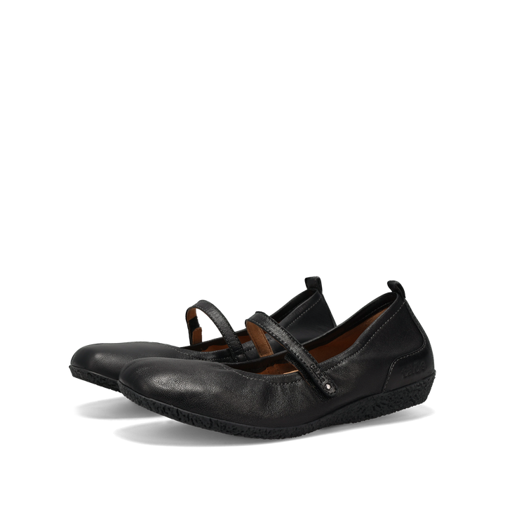 Pair Image of Foremost Stone Suede 40