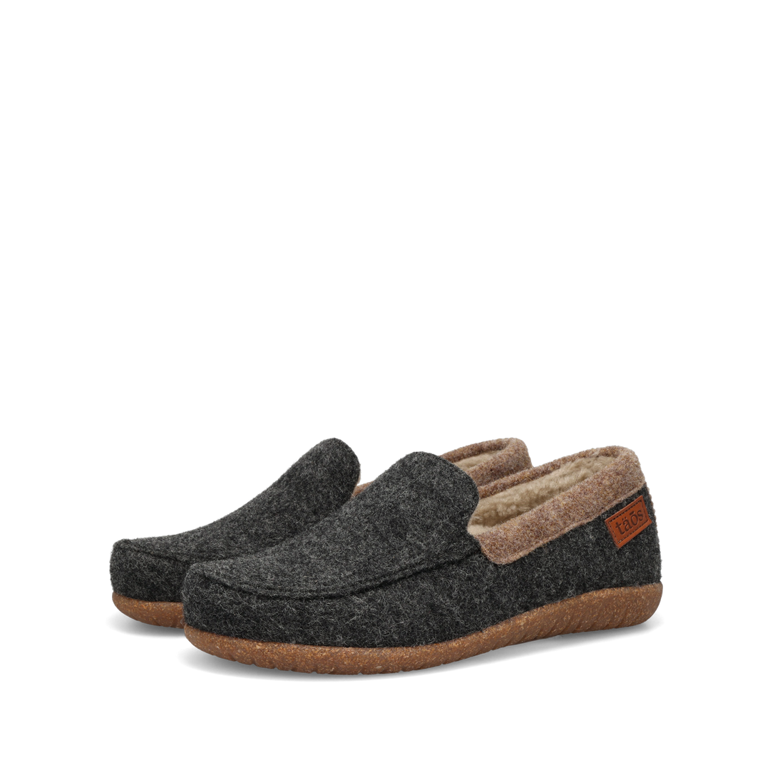 Pair Image of Winner Black/White 6