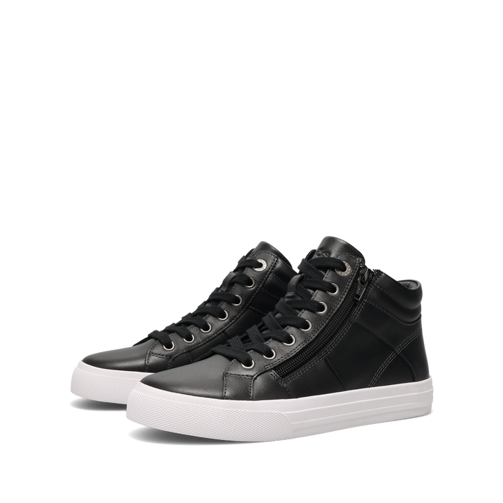 Pair Image of Winner Black/White 6